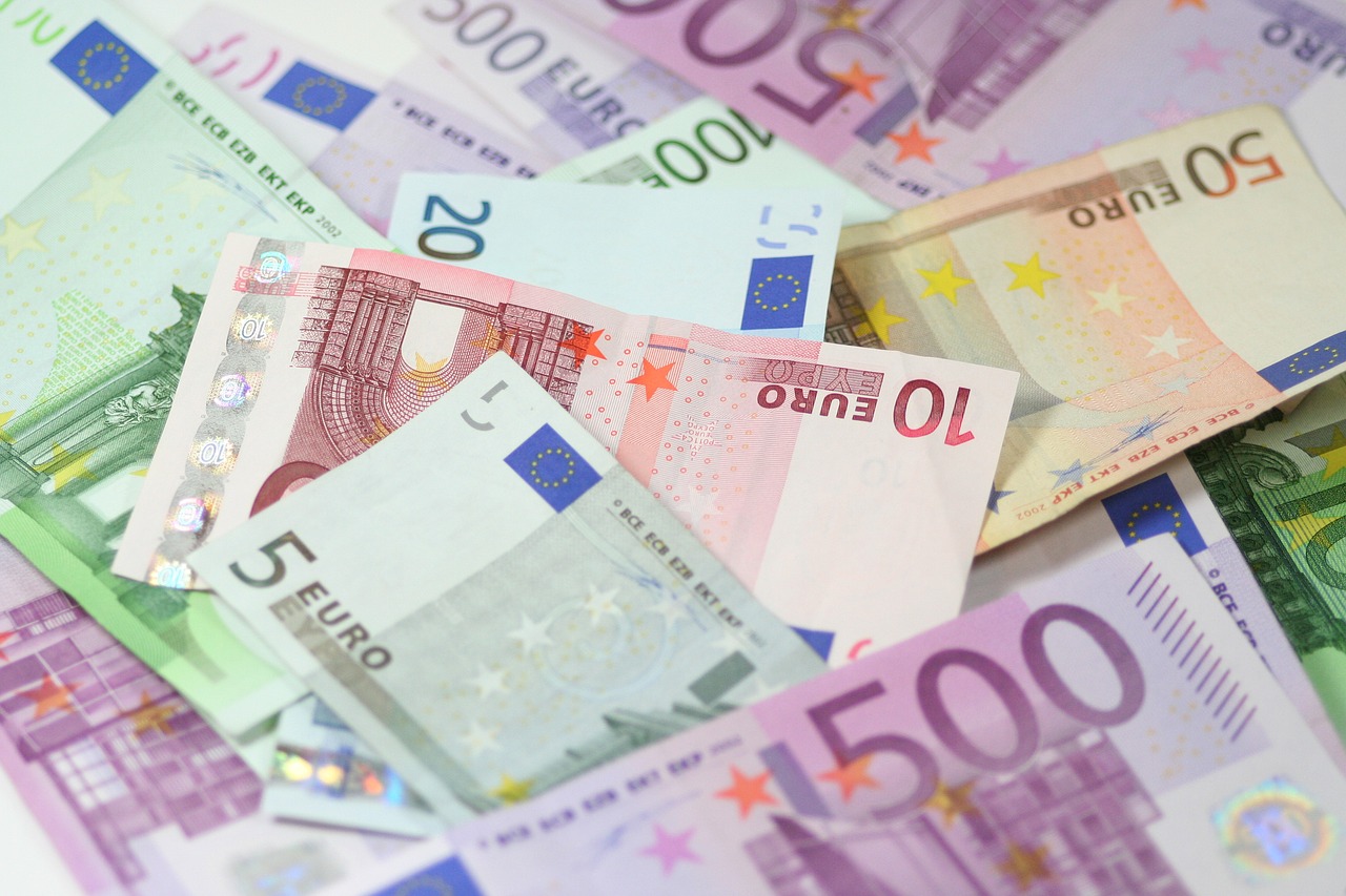 Top Benefits of Short-Term Loans for Small Business